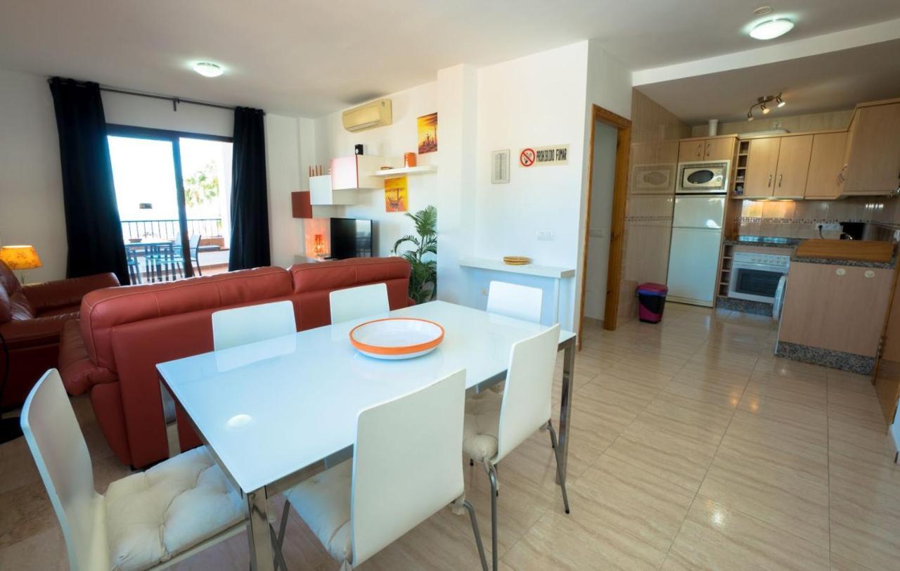 Apartamento Capistrano Village 15 Menyber Nerja