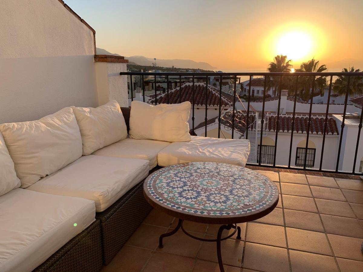 Playa Burriana, Tva Terasser, Havsutsikt, Pool Apartamento Nerja