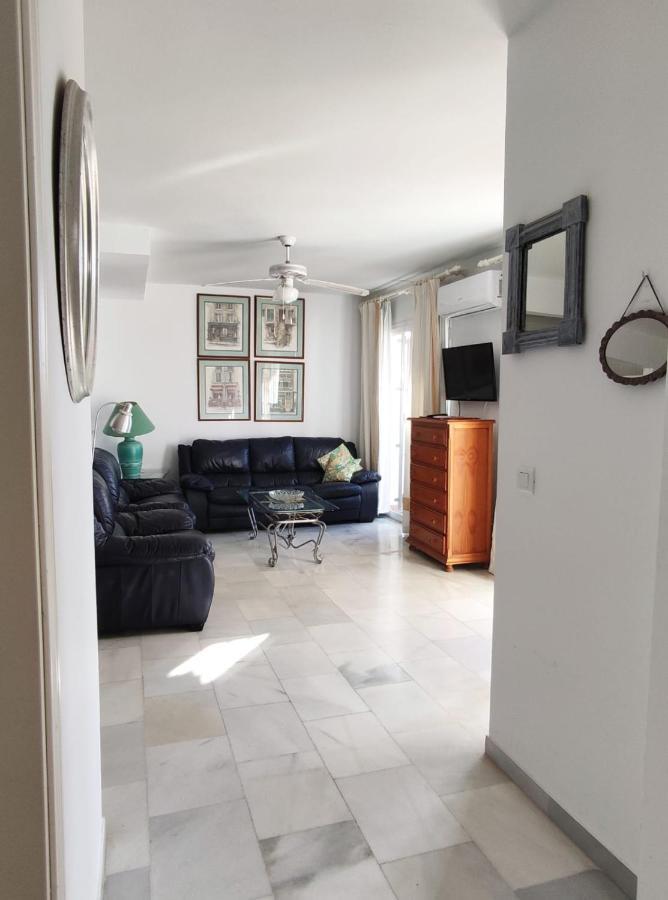 Spaciously Cosy 5b Close To Apartamento Nerja