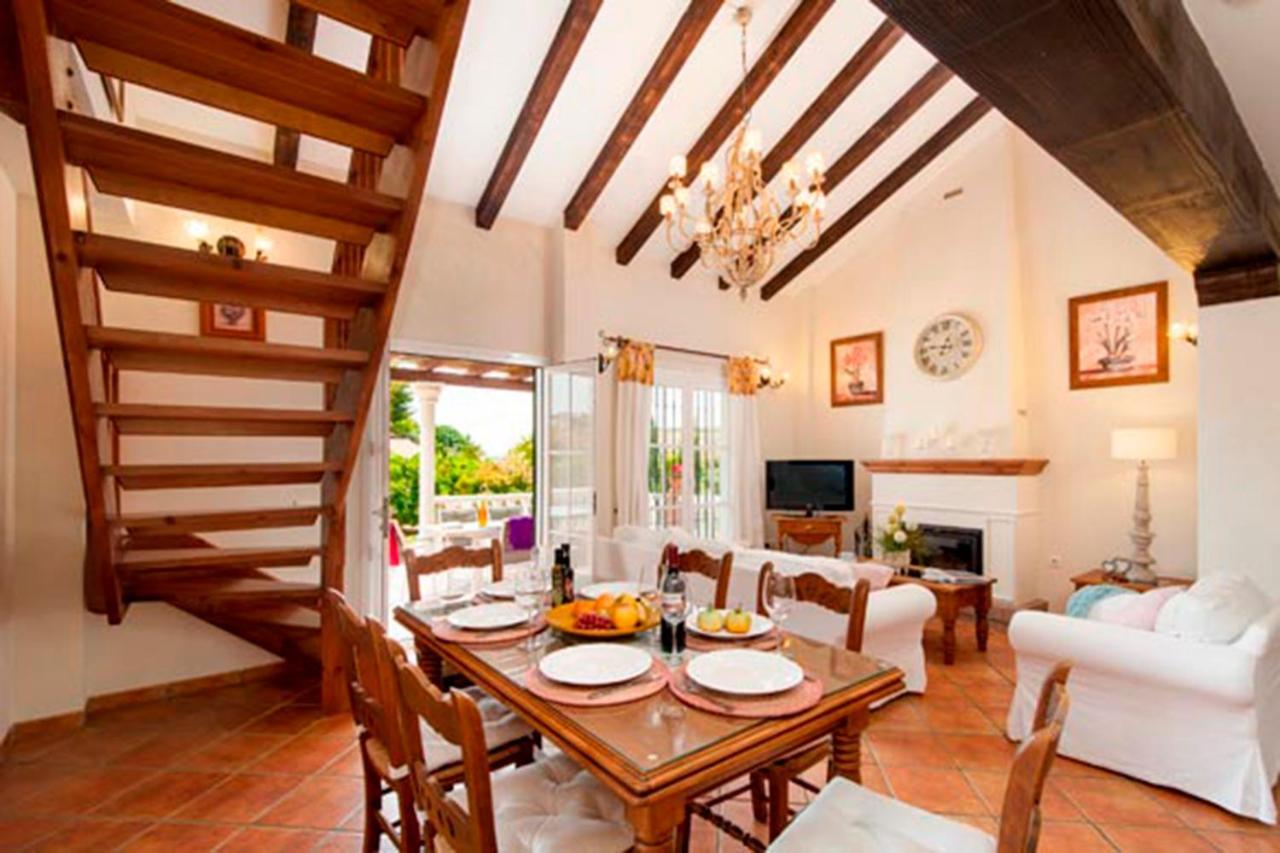 Villa Tinajas Luxury