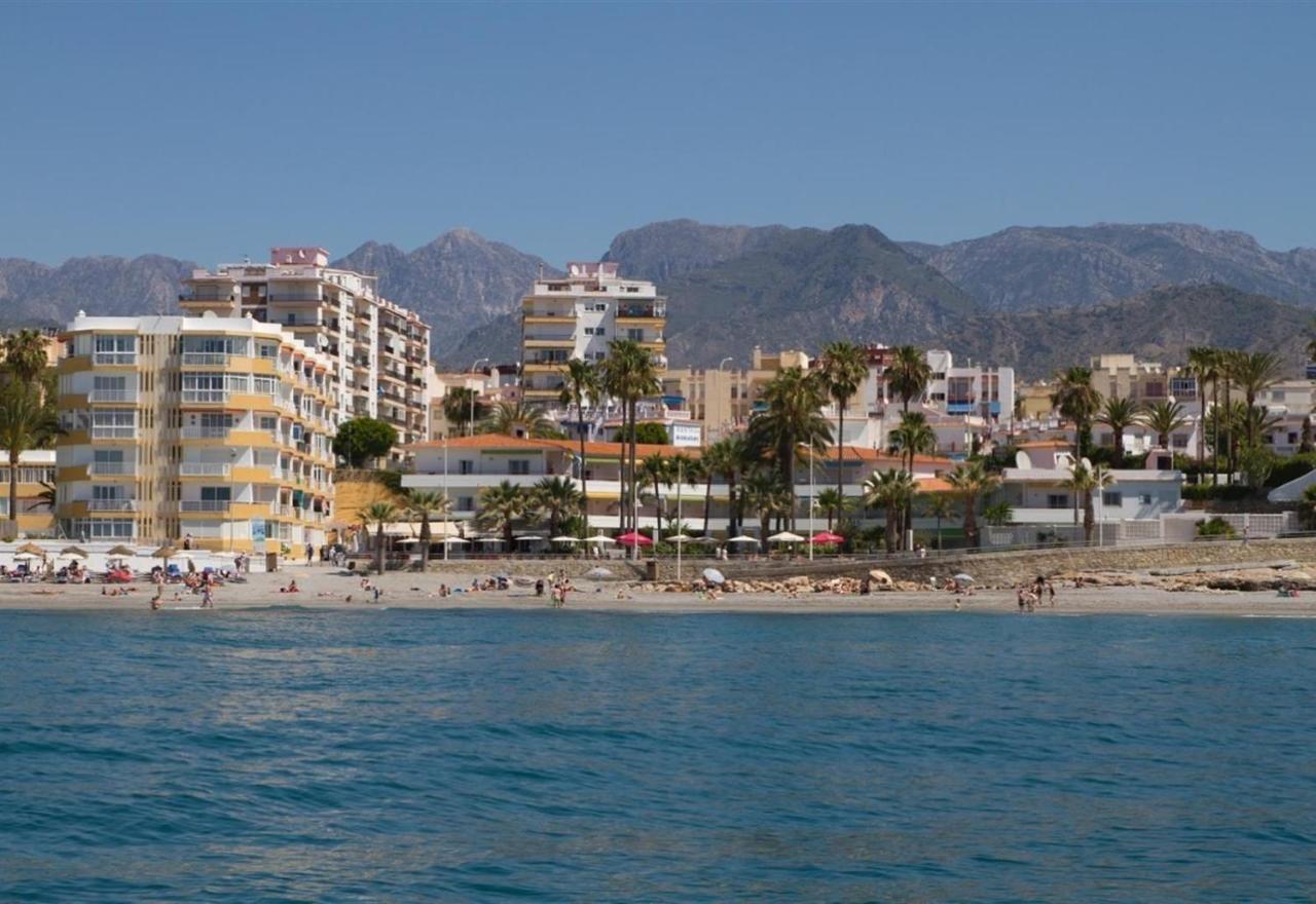 Super Front Line Modern New Apartm Apartamento Nerja