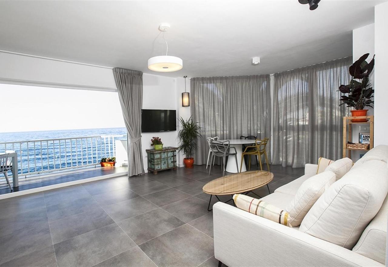 Super Front Line Modern New Apartm Apartamento *