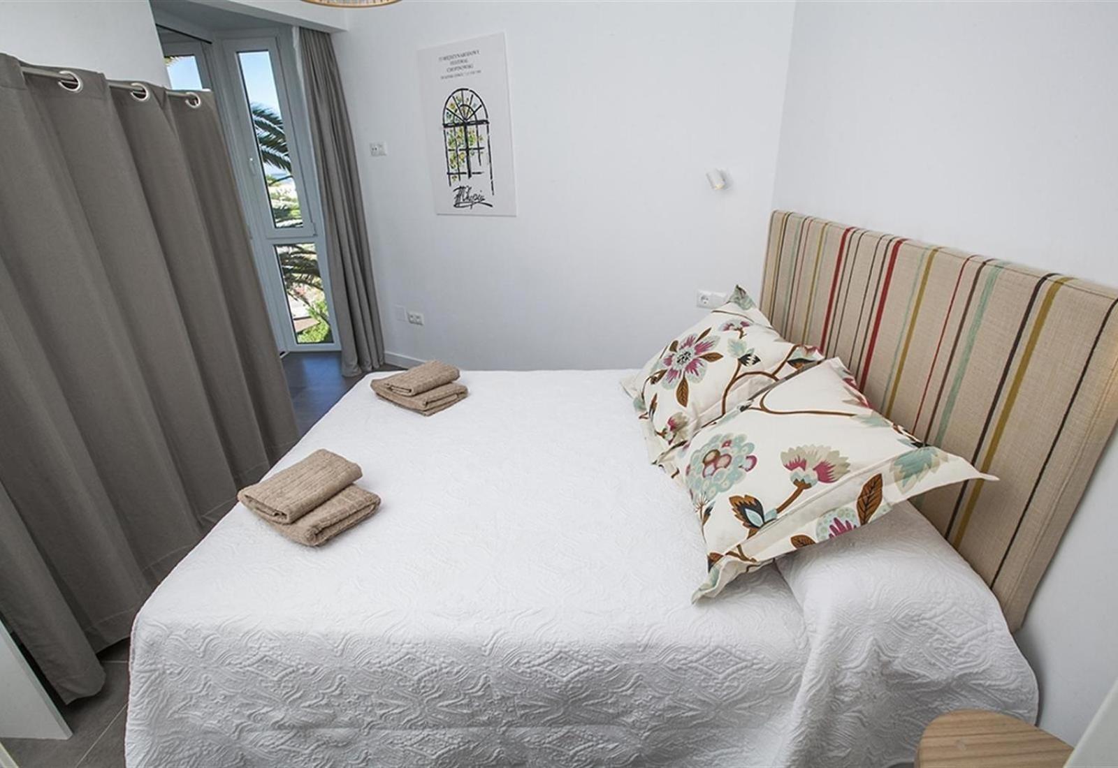 Super Front Line Modern New Apartm Nerja