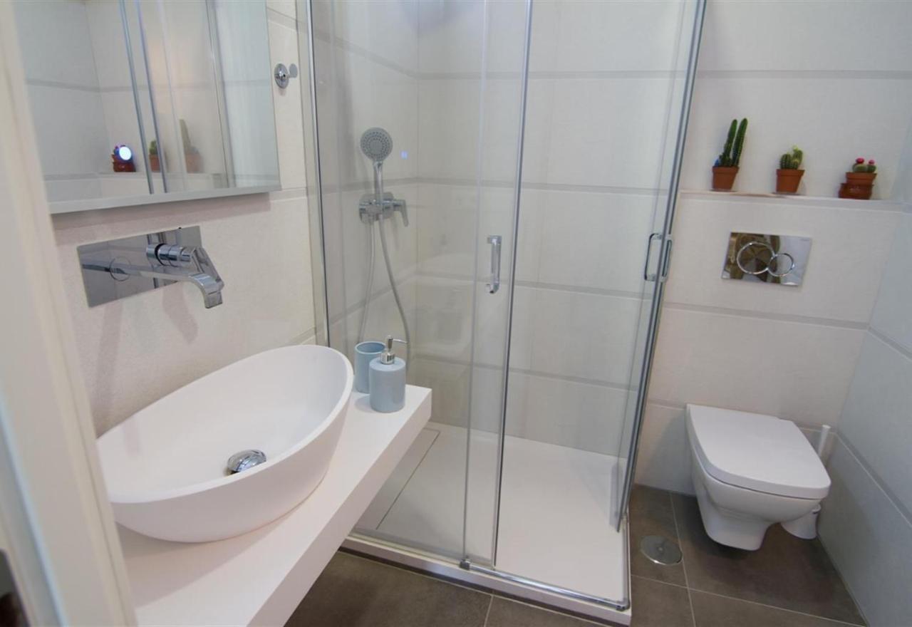 Super Front Line Modern New Apartm *