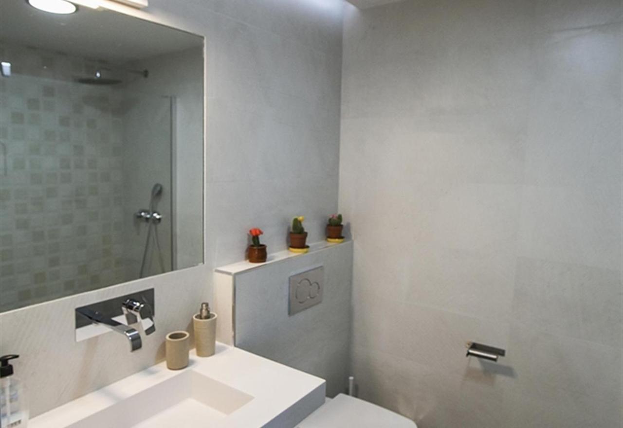 Super Front Line Modern New Apartm Apartment