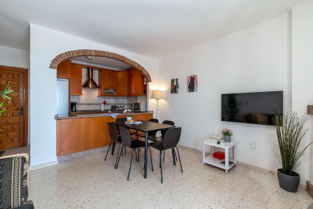 Oasis 16 Apartamento Nerja
