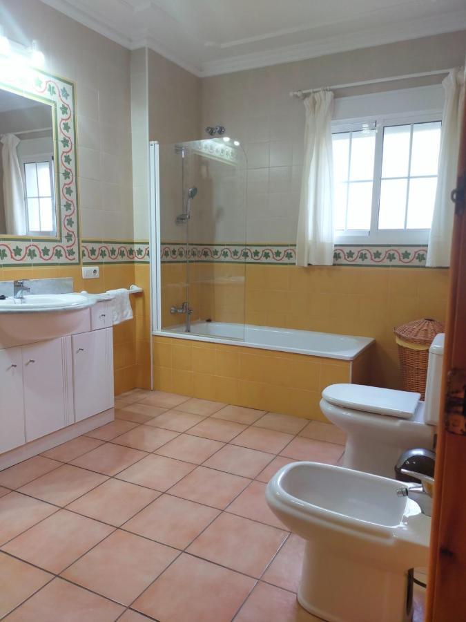 Azahar Anita Pousada Nerja