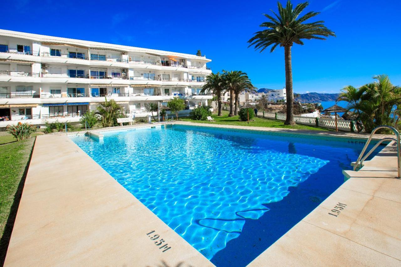 Acapulco Playa * Nerja