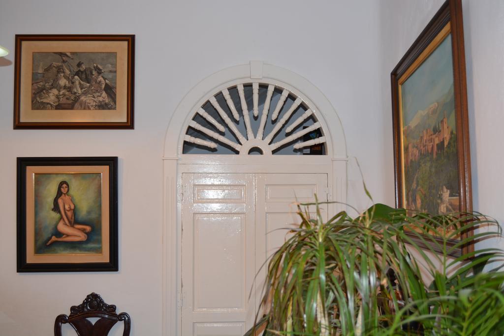 Casa de hóspedes Mena 3*