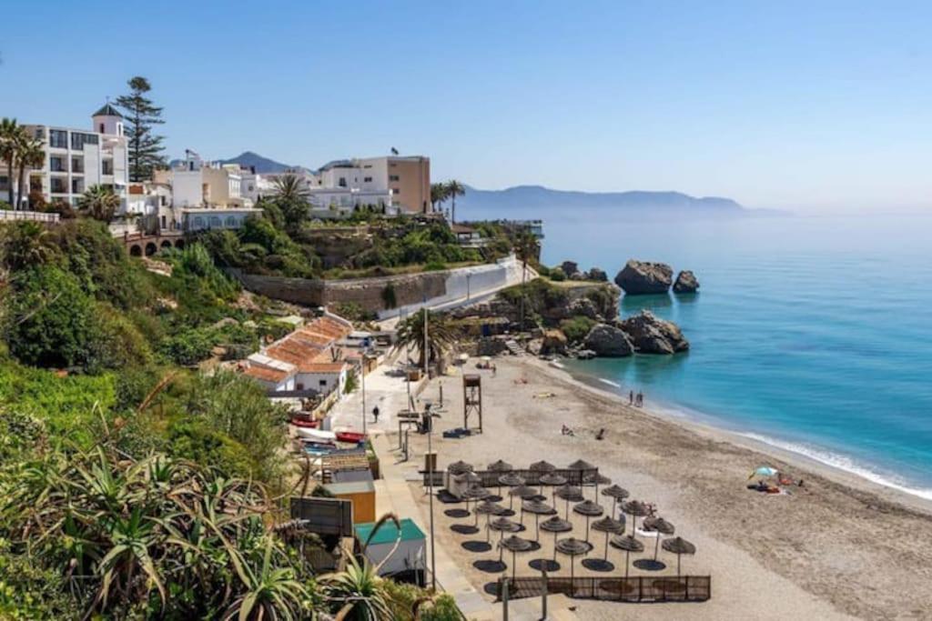 2 Bedroom With Sea Views, Acapulco Playa, * Nerja