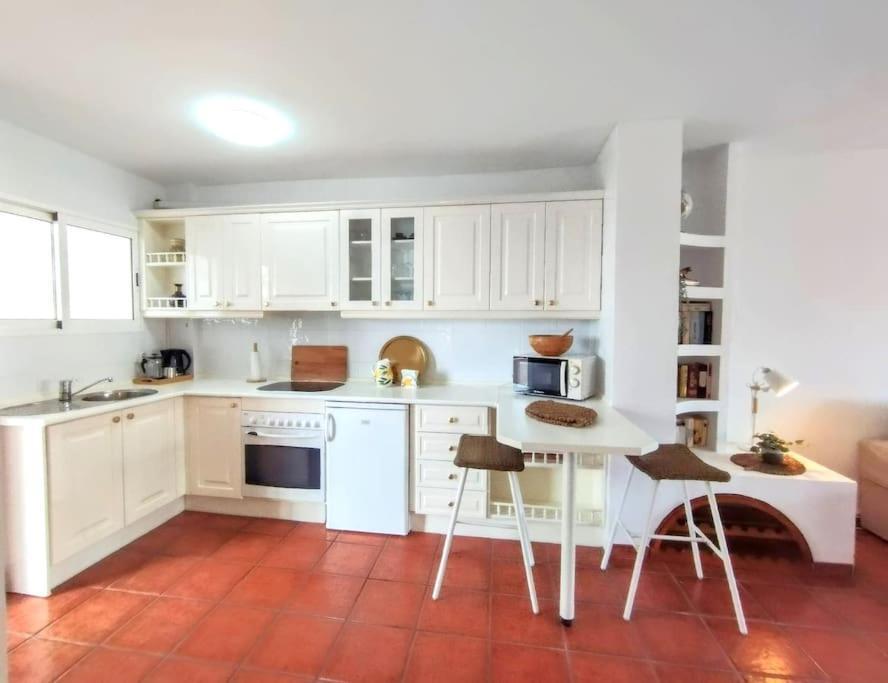 2 Bedroom With Sea Views, Acapulco Playa, Apartamento *
