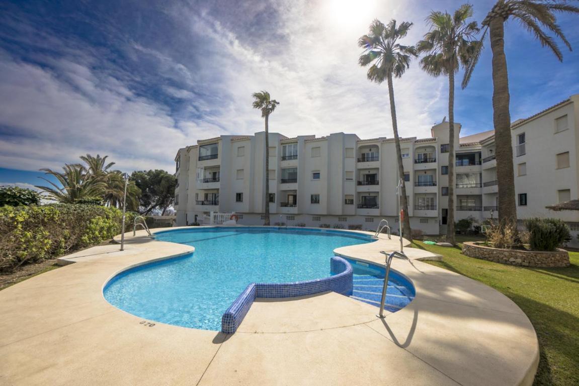 Palmeras 72 Menyber Apartamento Nerja