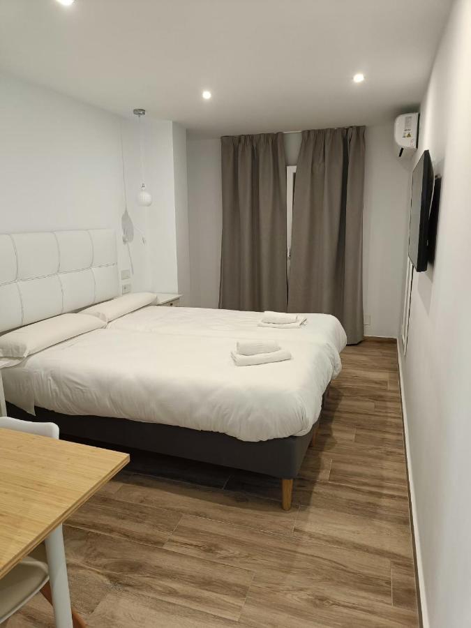 Guest house La Ermita 2*