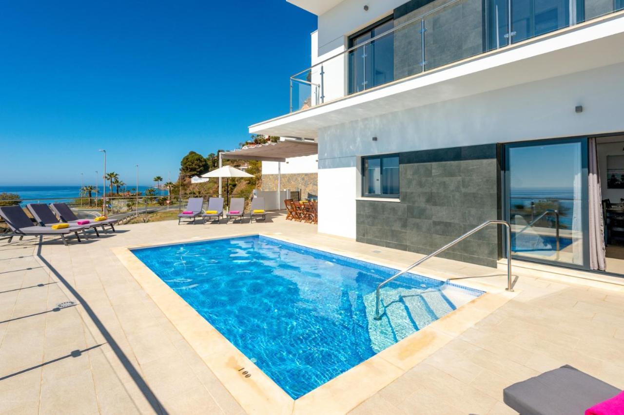 Ladera Vista By