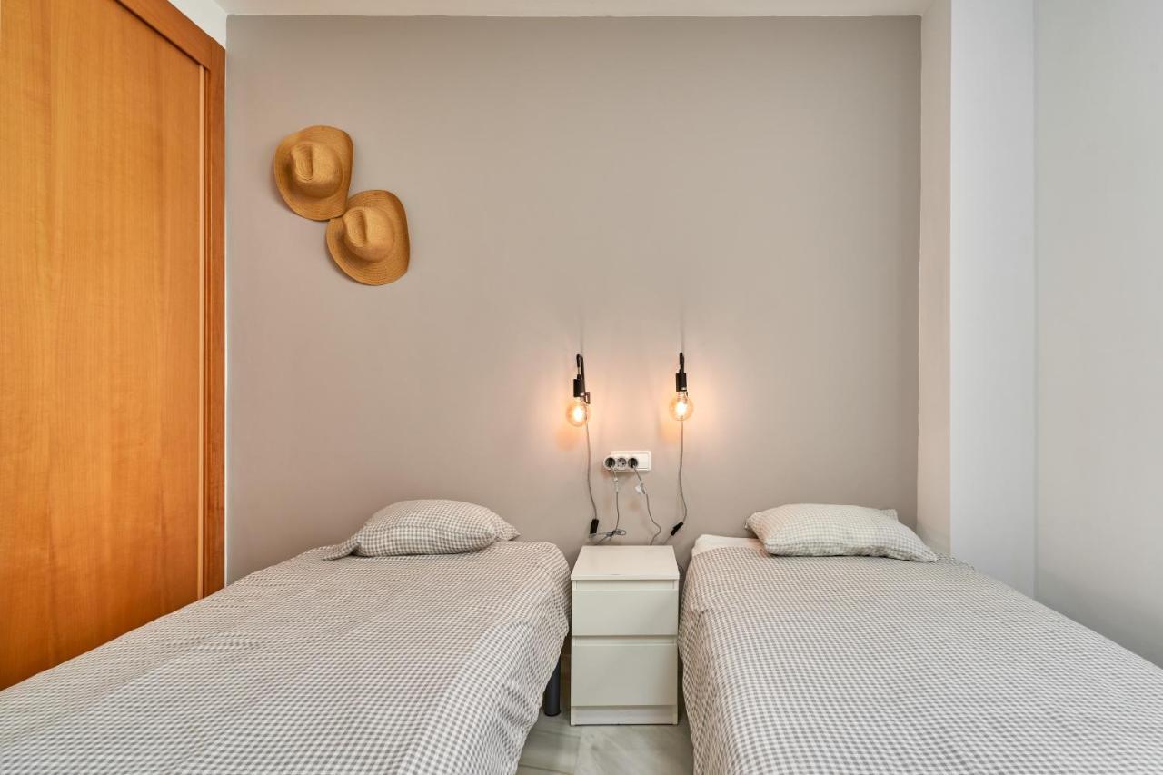 2-bedroom With Seaview Apartment *