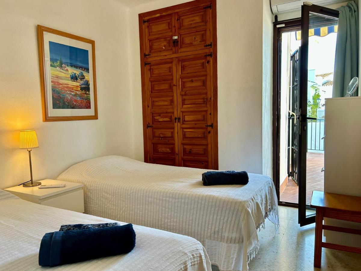 Сasa de vacaciones Casa Con Terraza Y Hermoso Jardín Comunal