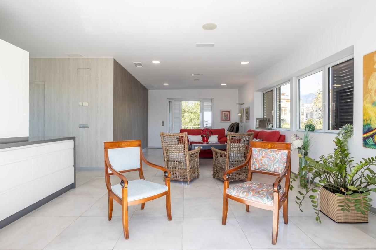 Sai Gayatri Apartamento