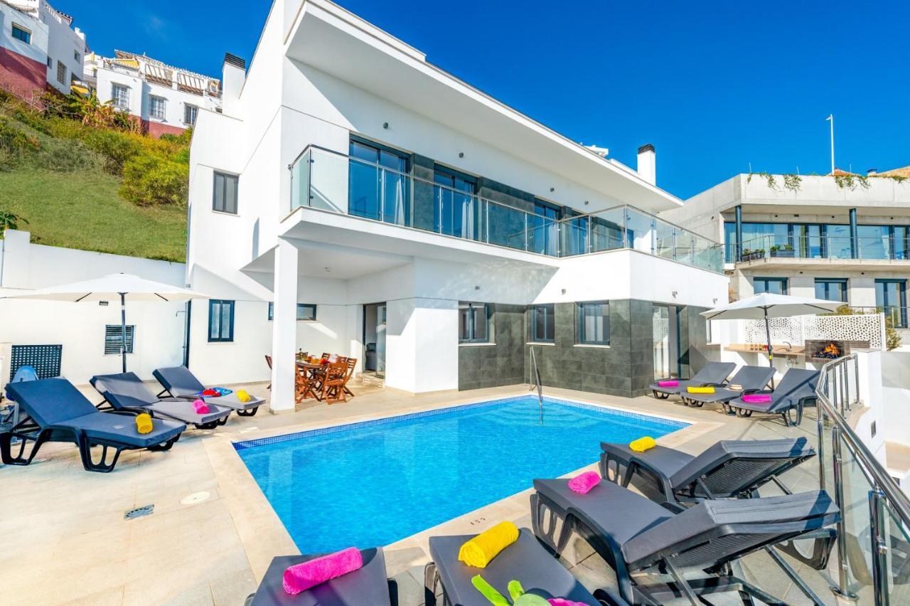 Ladera Sol By *