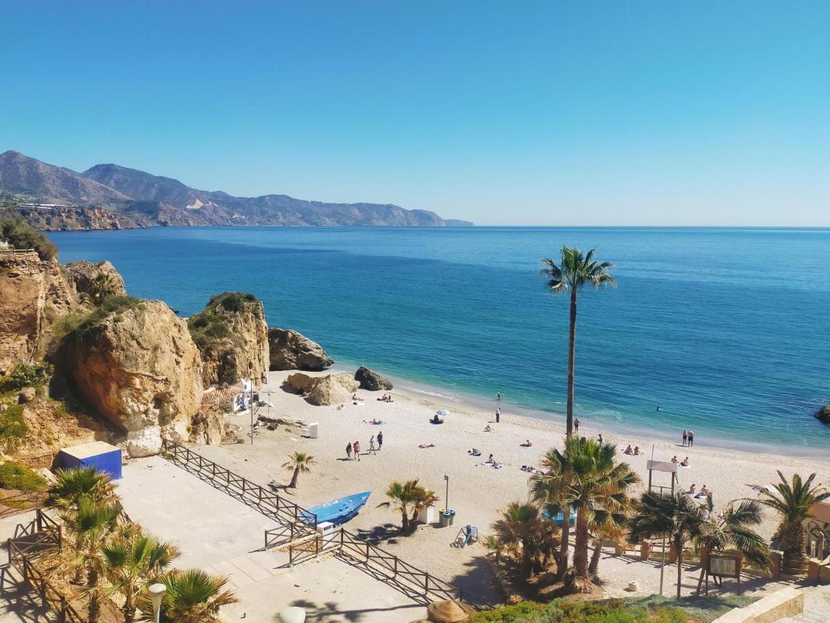 Bronce B Centro Sun * Nerja