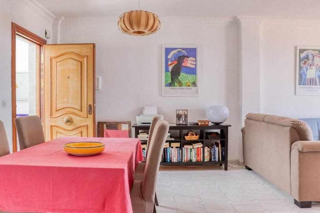 Urb Tropicana, 2 Bedroom *
