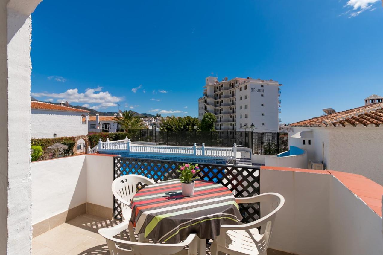 Verano Azul 60b * Nerja