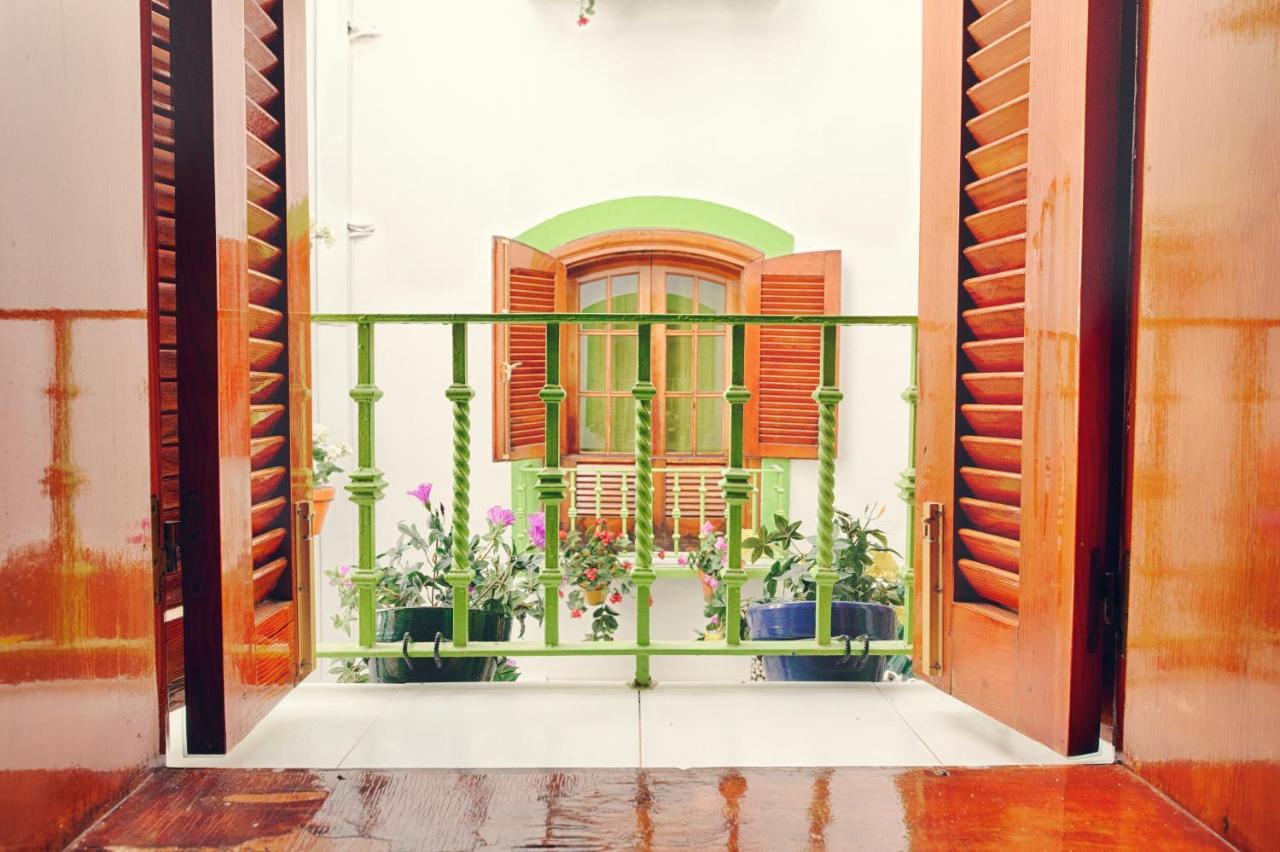 Hostel Charming *