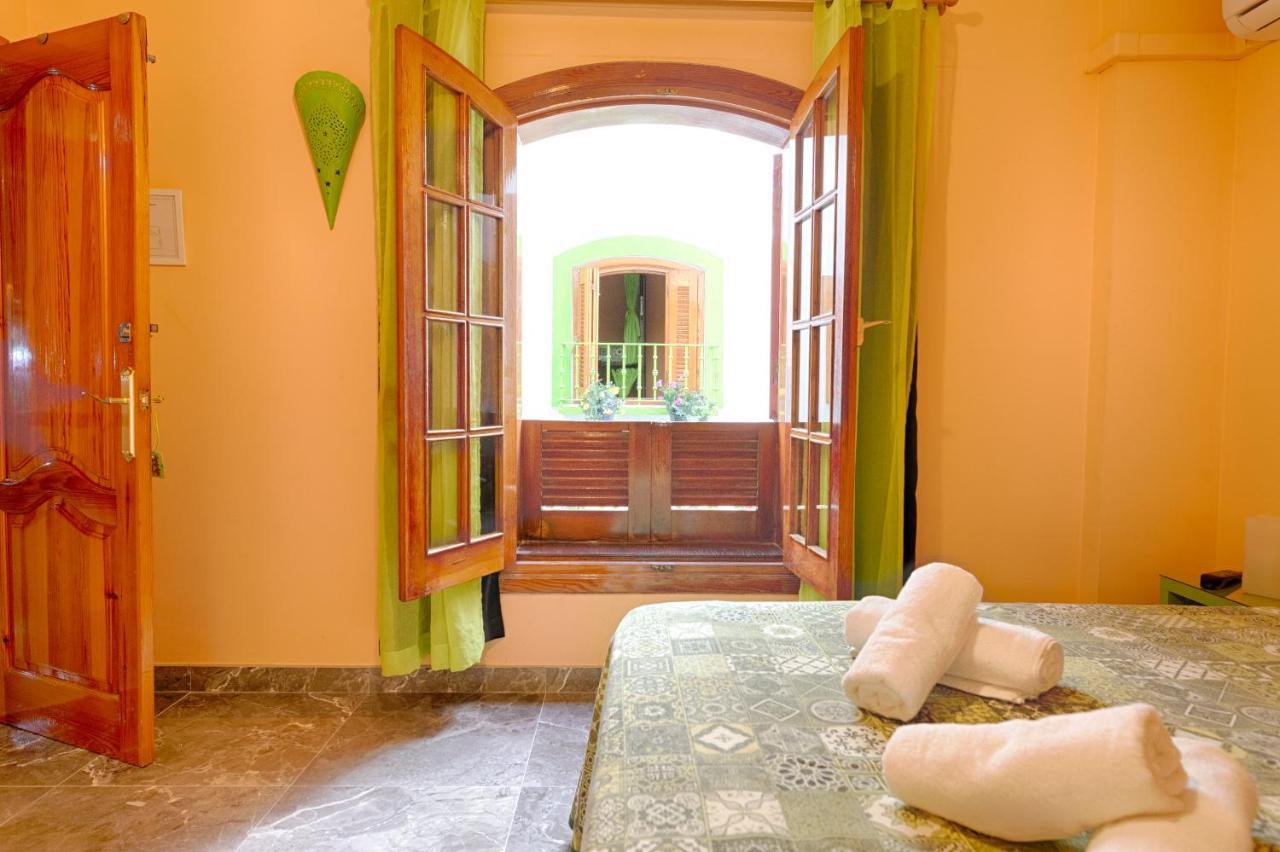 Charming Hostel