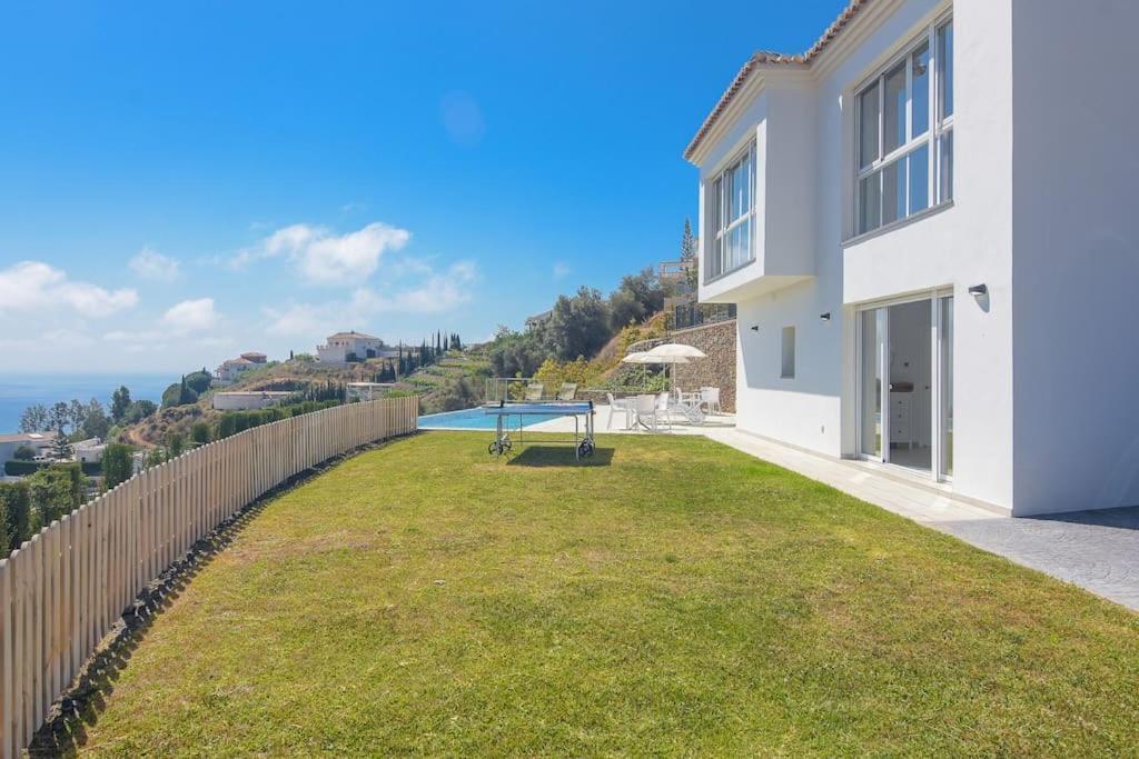Villa Gran Con Bonitas Vistas