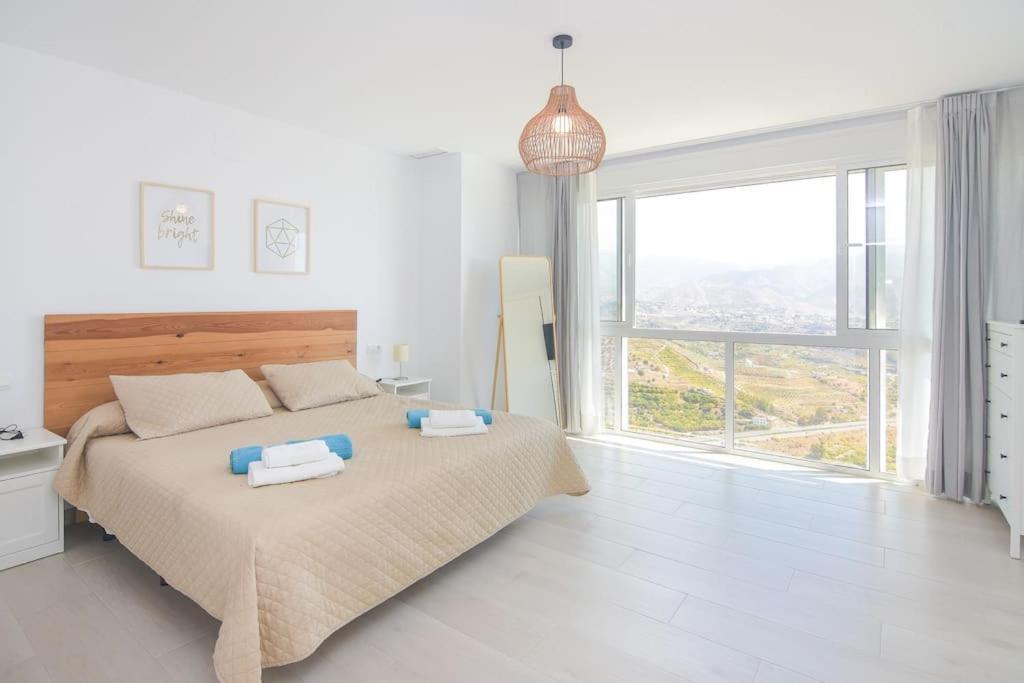 Gran Con Bonitas Vistas Nerja