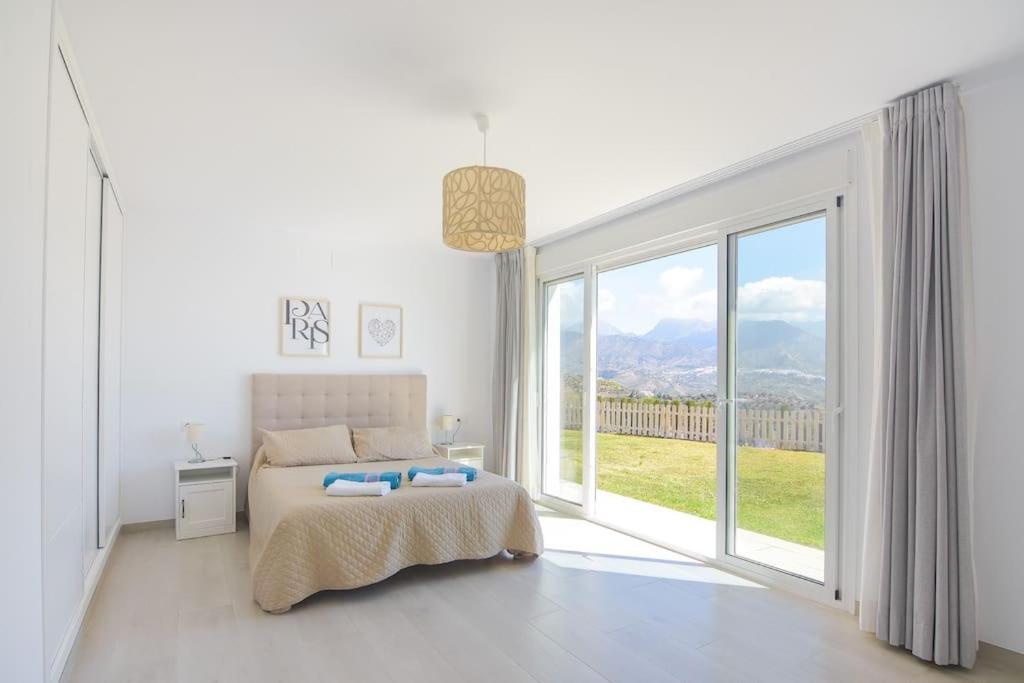 Gran Con Bonitas Vistas Villa *