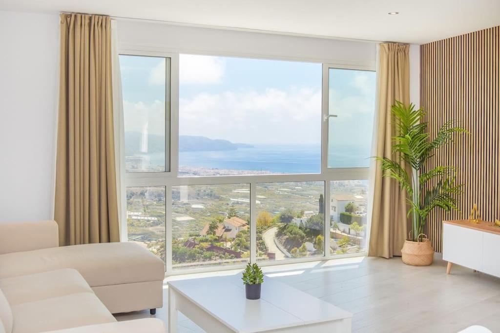 Villa Gran Con Bonitas Vistas *
