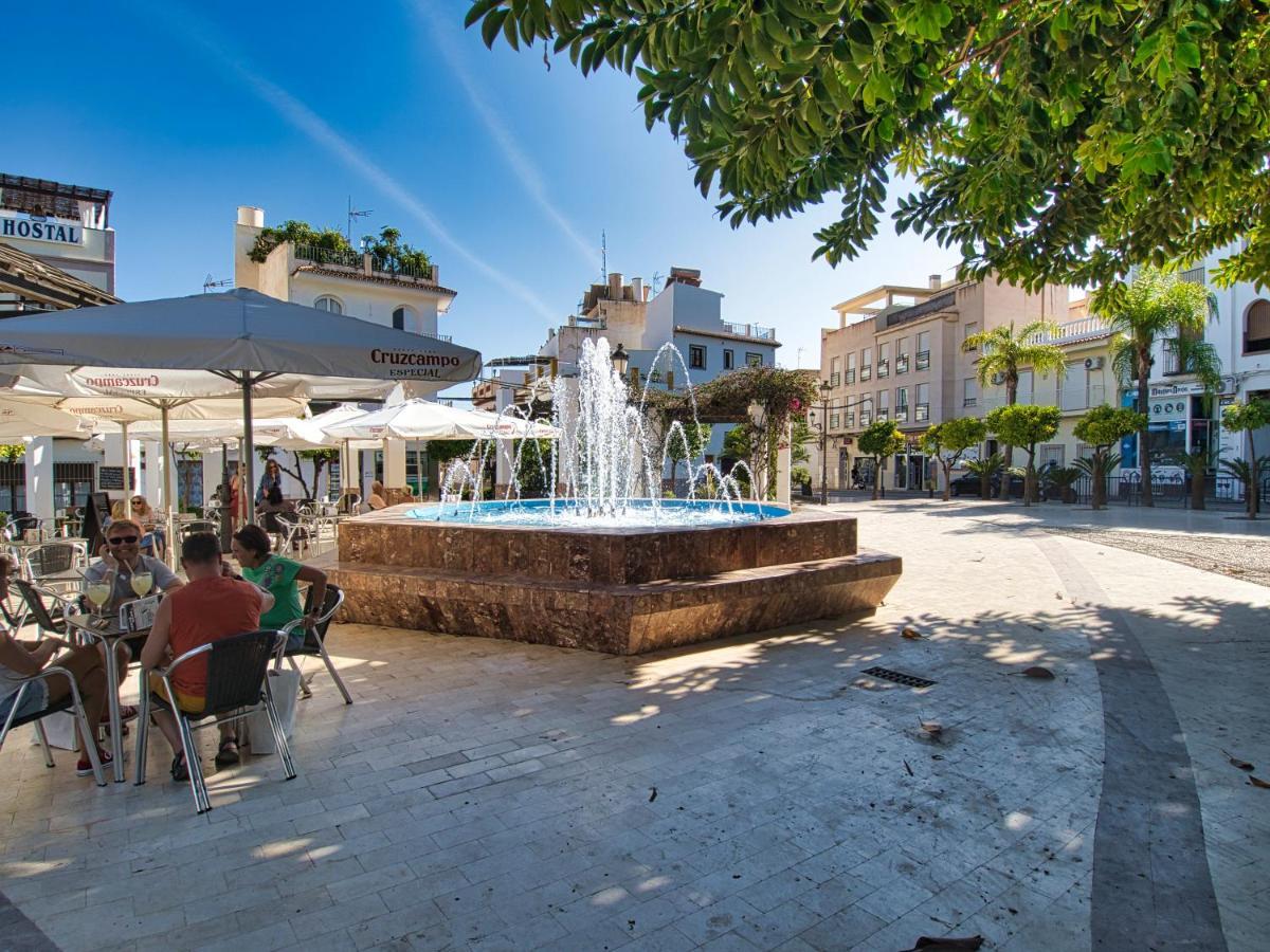Orange Square * Nerja