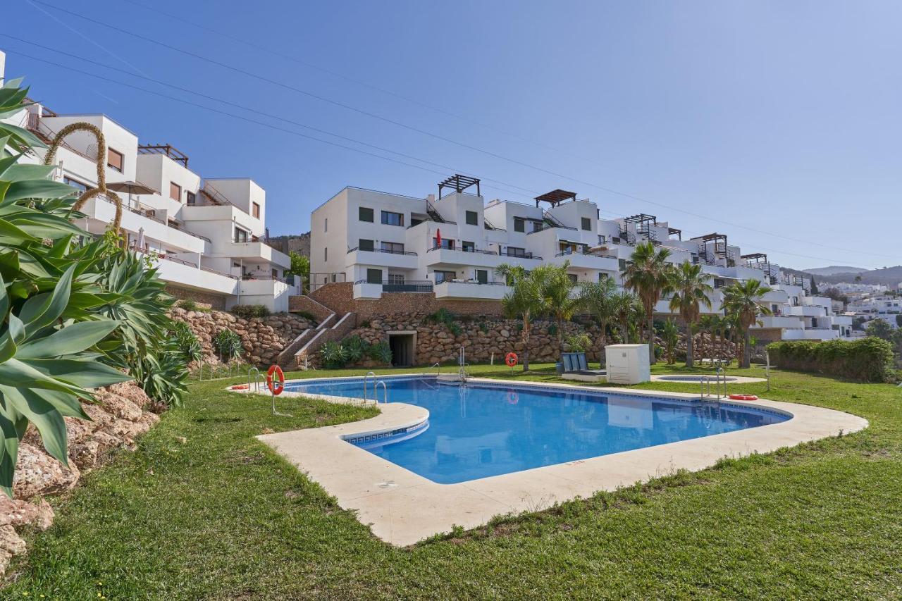 2-bedroom With Seaview Apartment Nerja