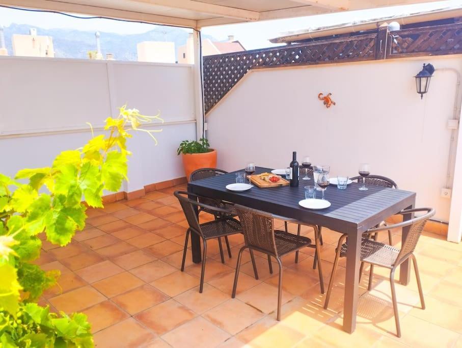Penthouse With Jacuzzi And Spectacular Sea Views Apartamento