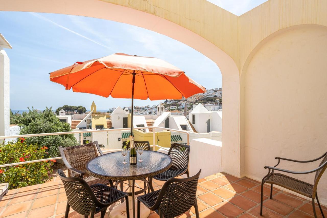 Villa Casa Angela Overlooking The Sea *