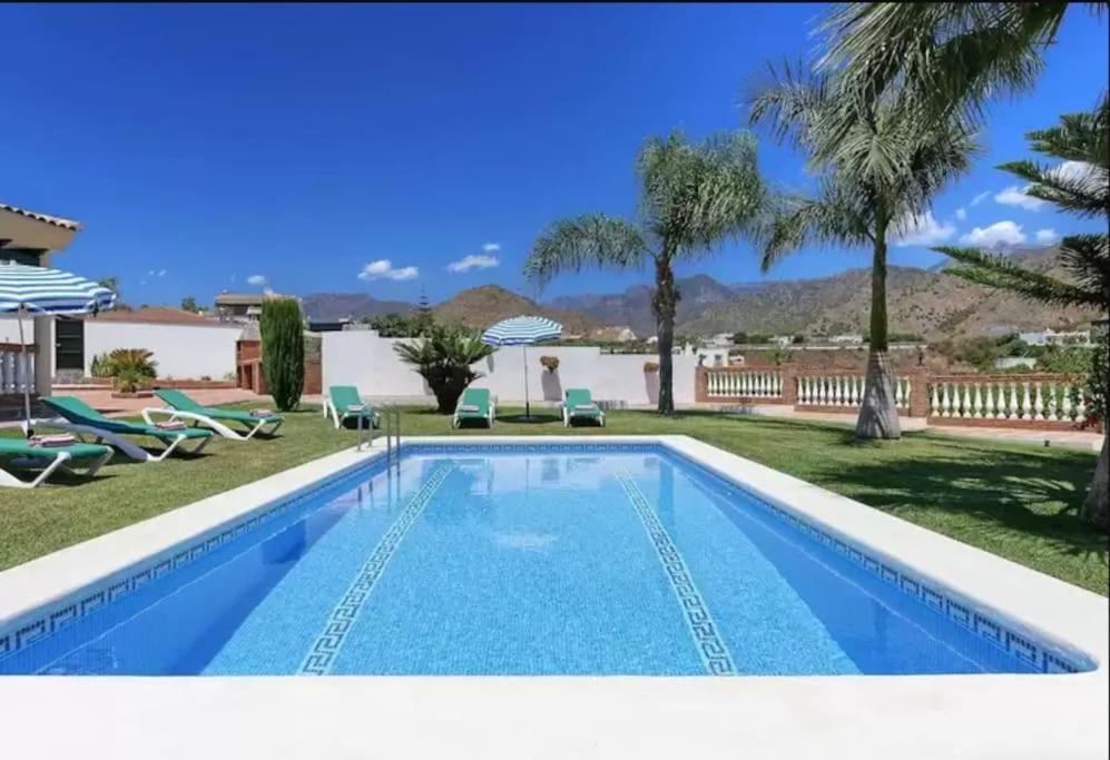 Pastora Nerja
