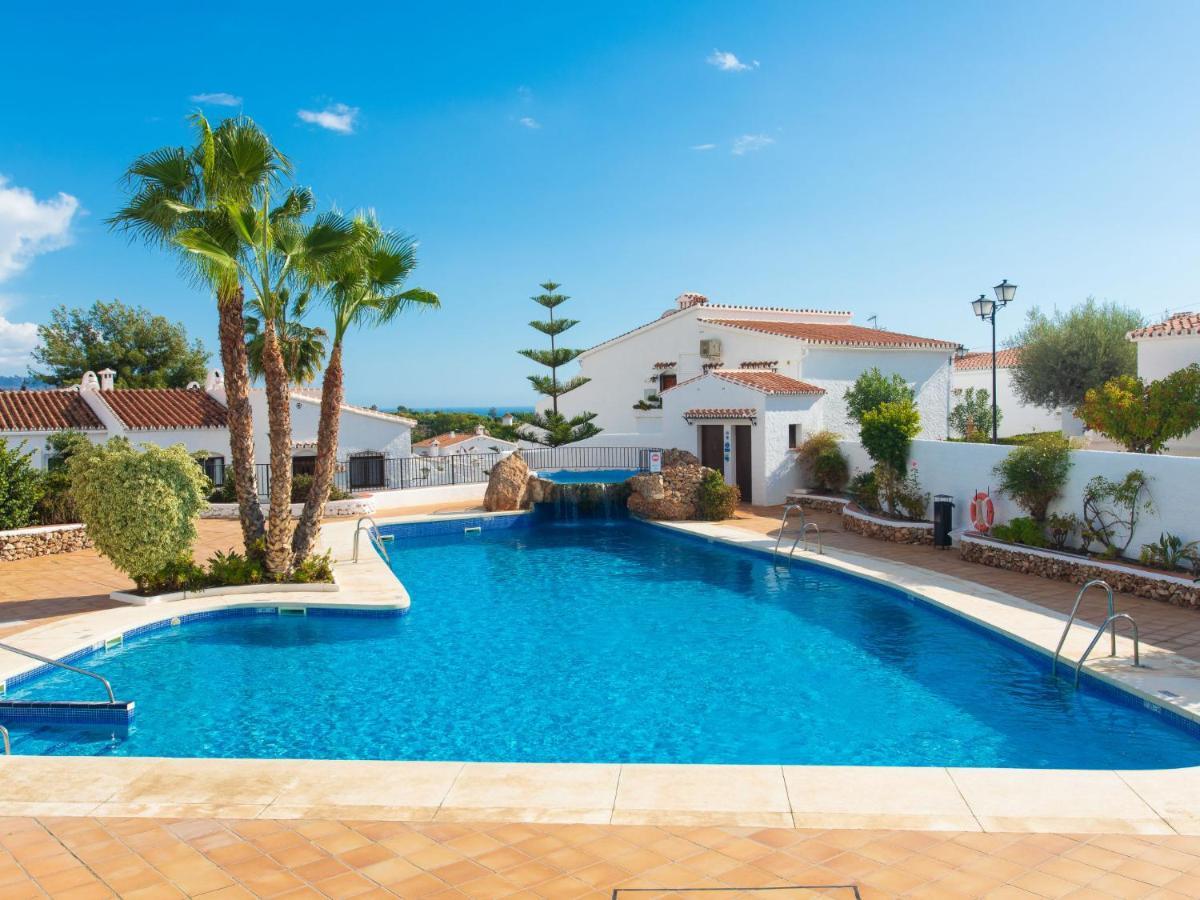 Limoneros By Interhome Apartamento Nerja