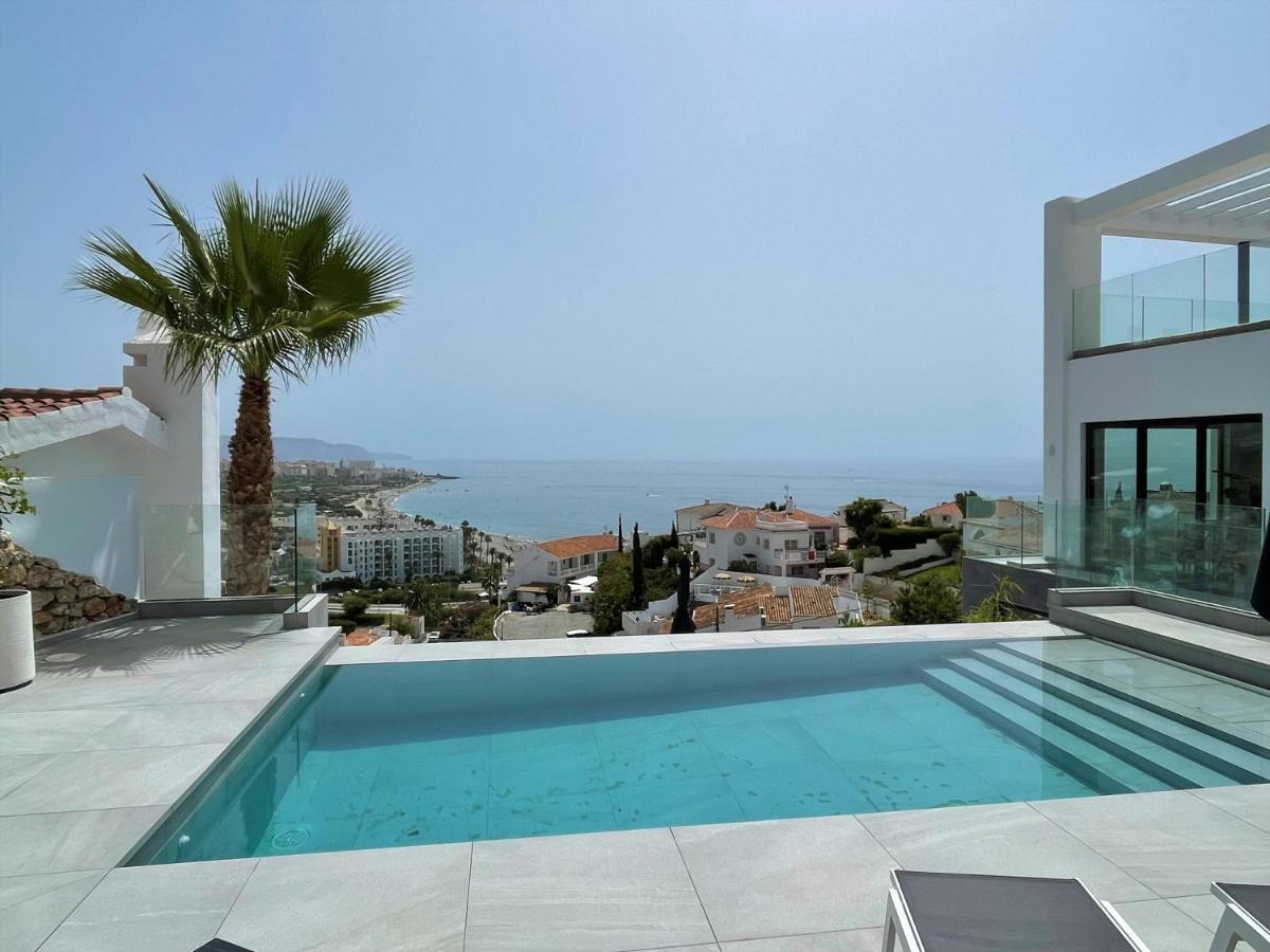 Luxury With Panoramic Views And Infinity Pool Nerja