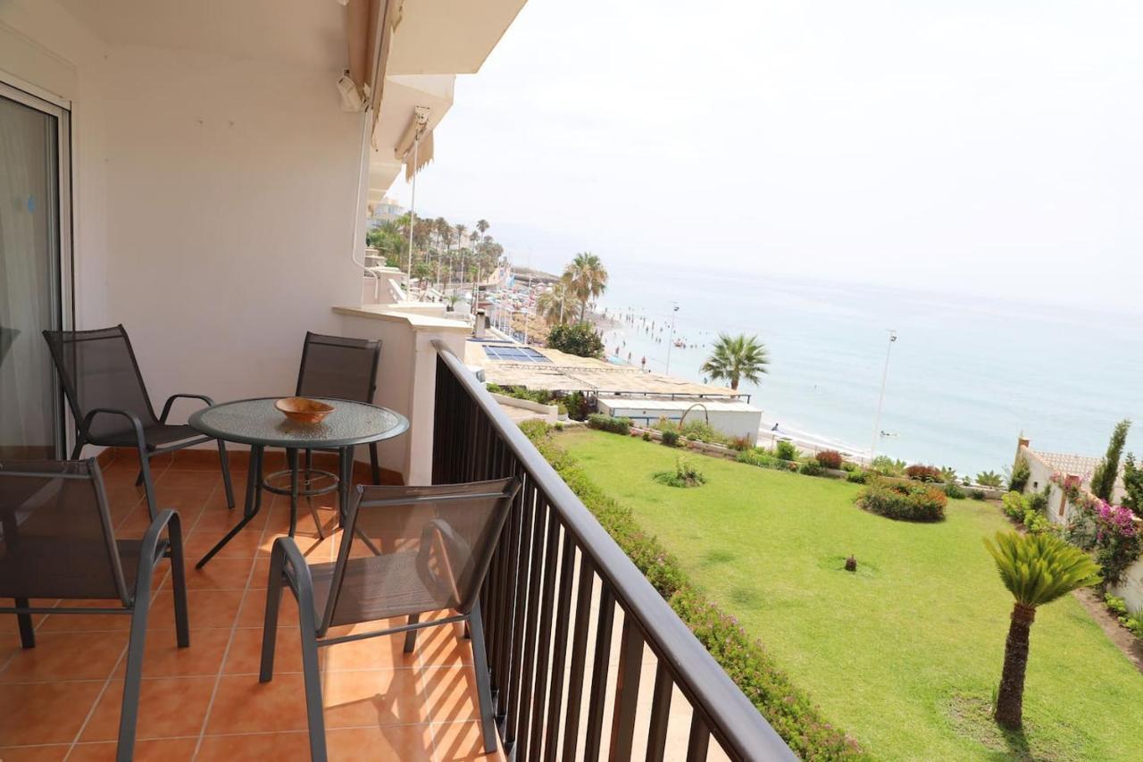 En Nerja. Primera Linea De Playa Apartamento Nerja