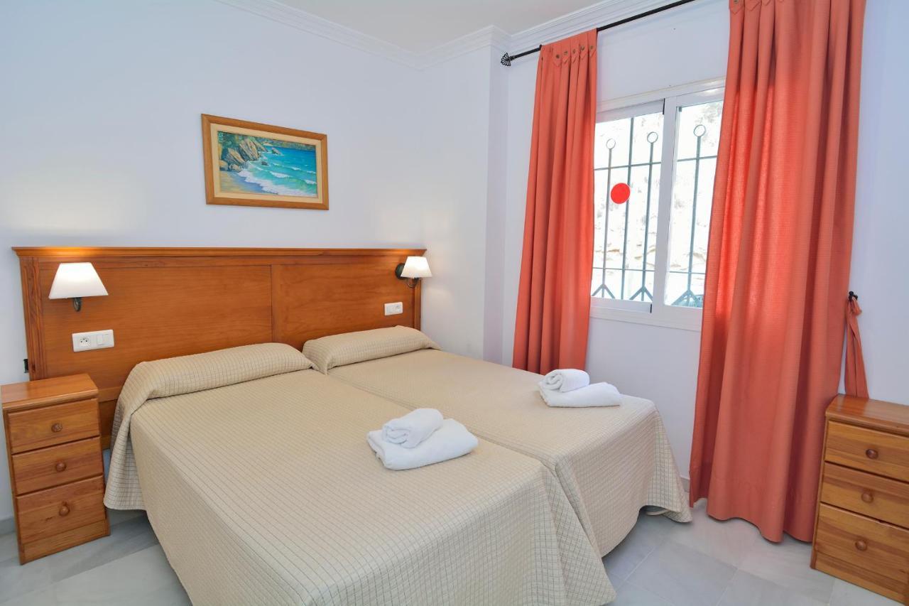 Hc Burriana Playa * Nerja