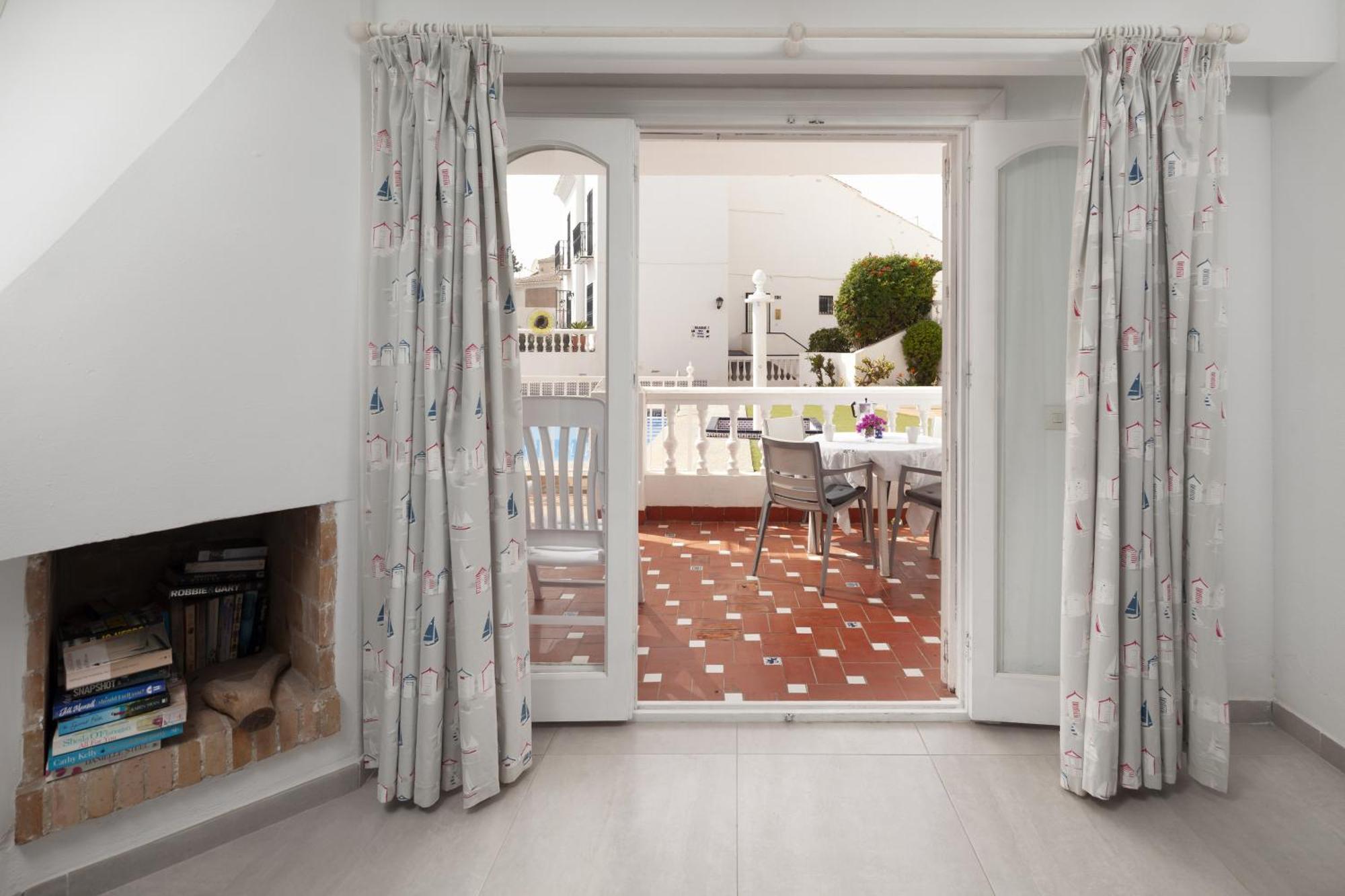 Bright Spacious 1 Bed *