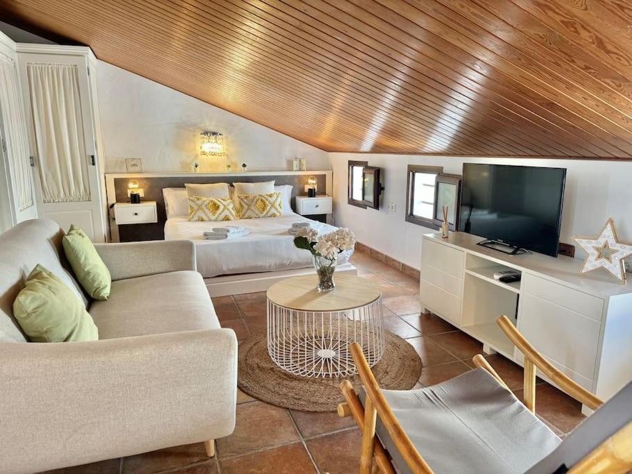 Apartamento Atico 33 *