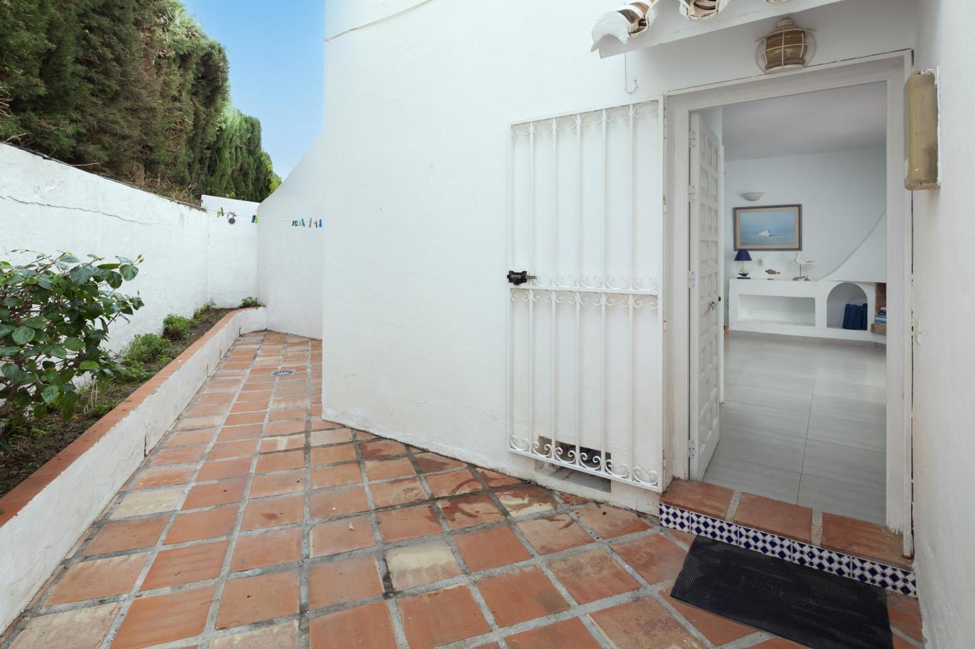 Bright Spacious 1 Bed Apartamento