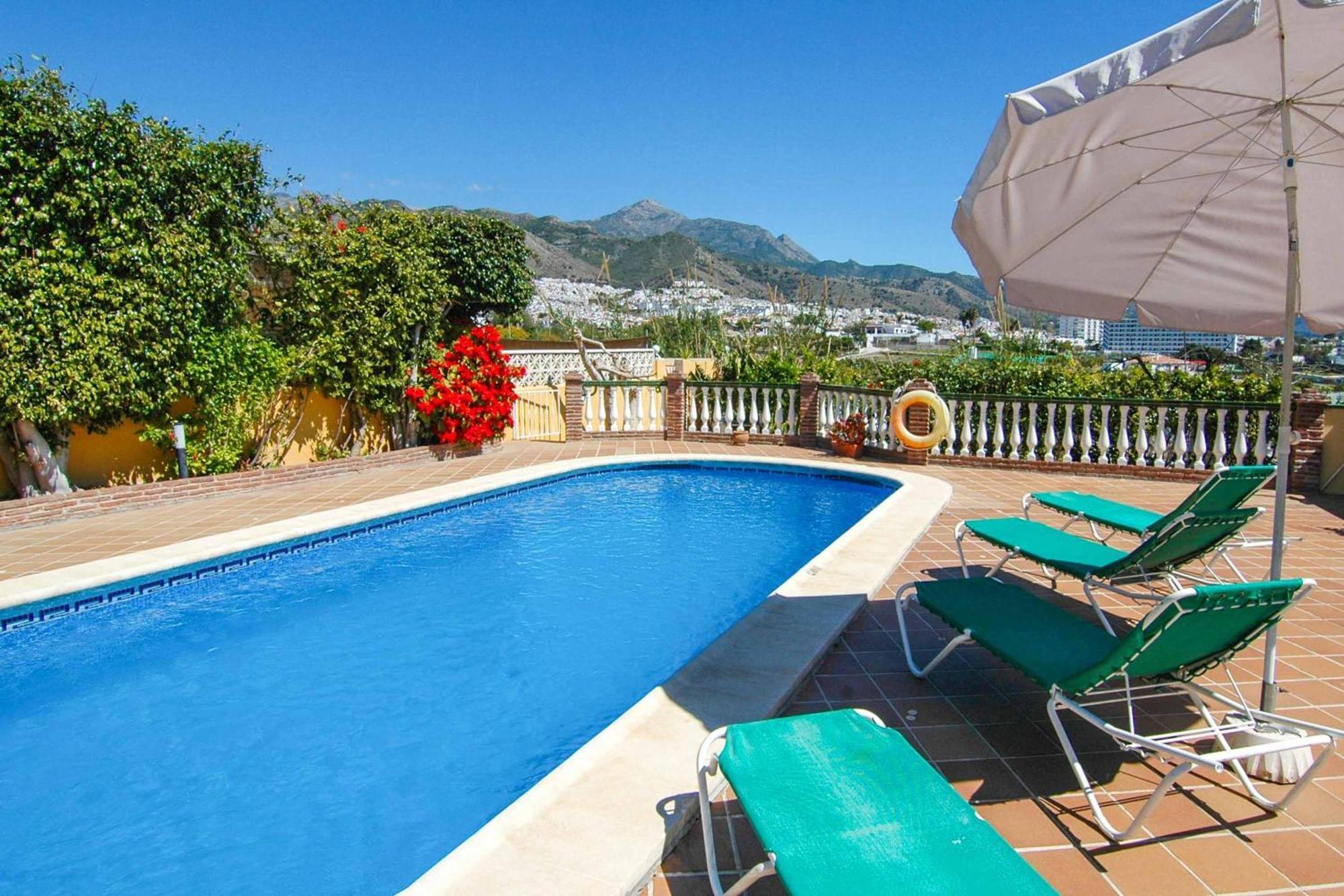 Mercedes Nerja