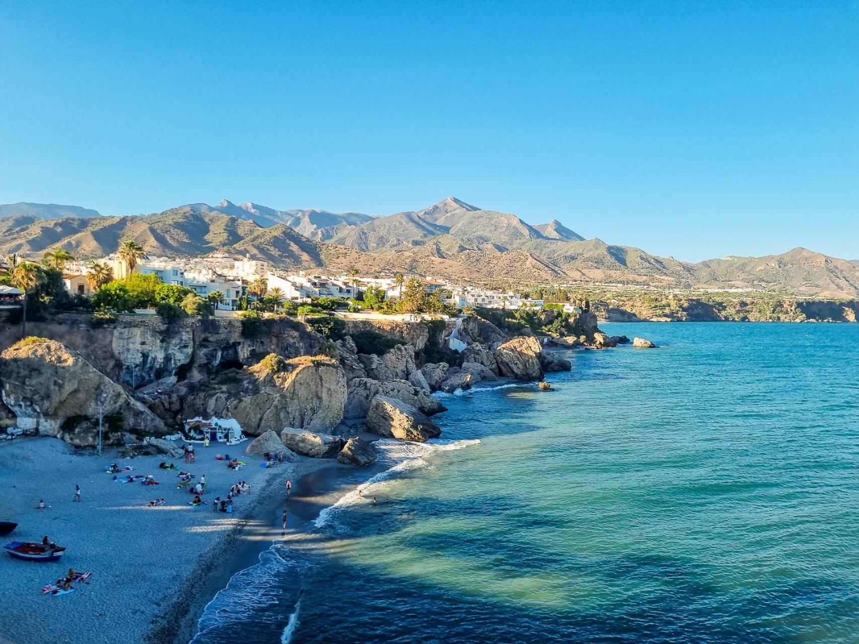 Penthouse With Rooftop Terrace In Torrecilla Apartamento Nerja