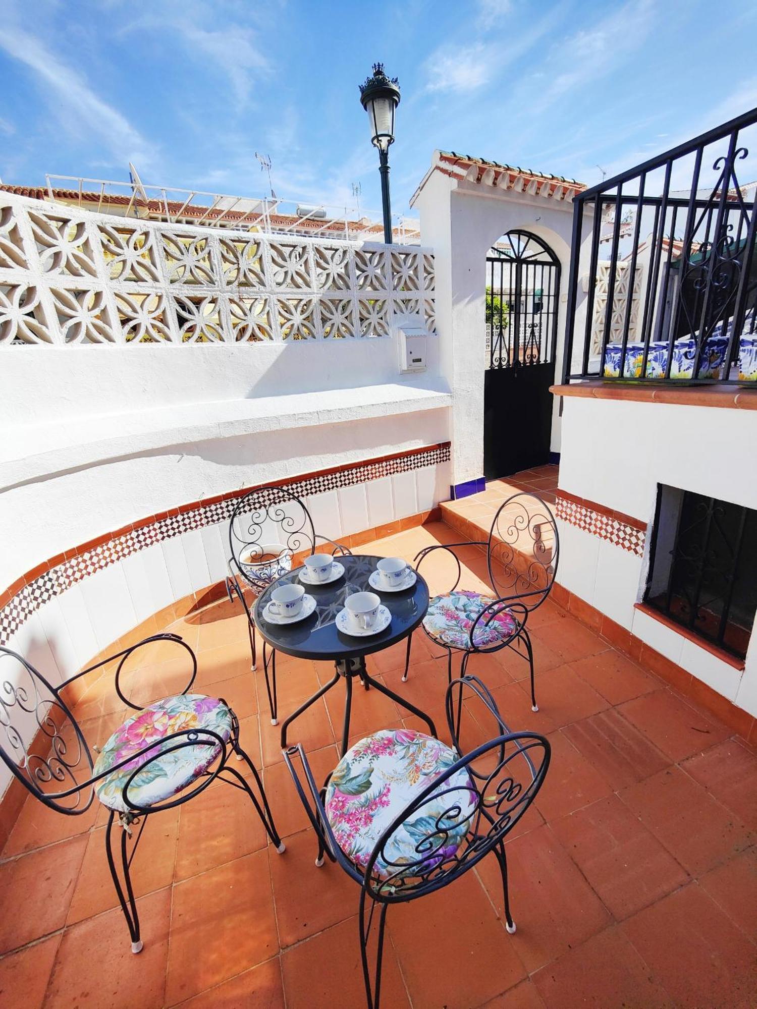 Ap400 - Casa Flores