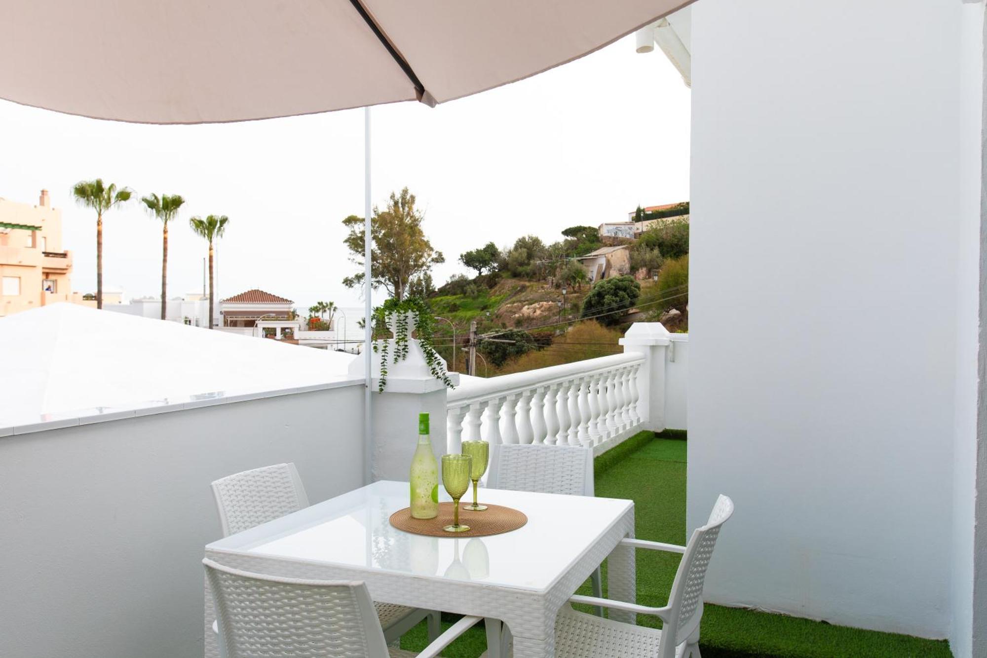 Boutique Playa Burriana * Nerja