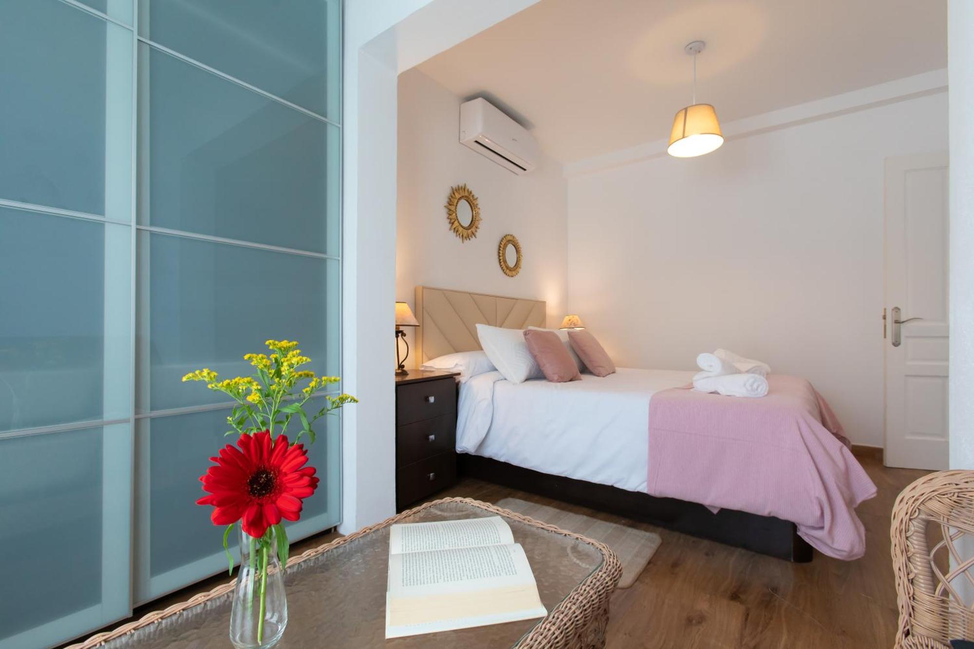 Boutique Playa Burriana Nerja
