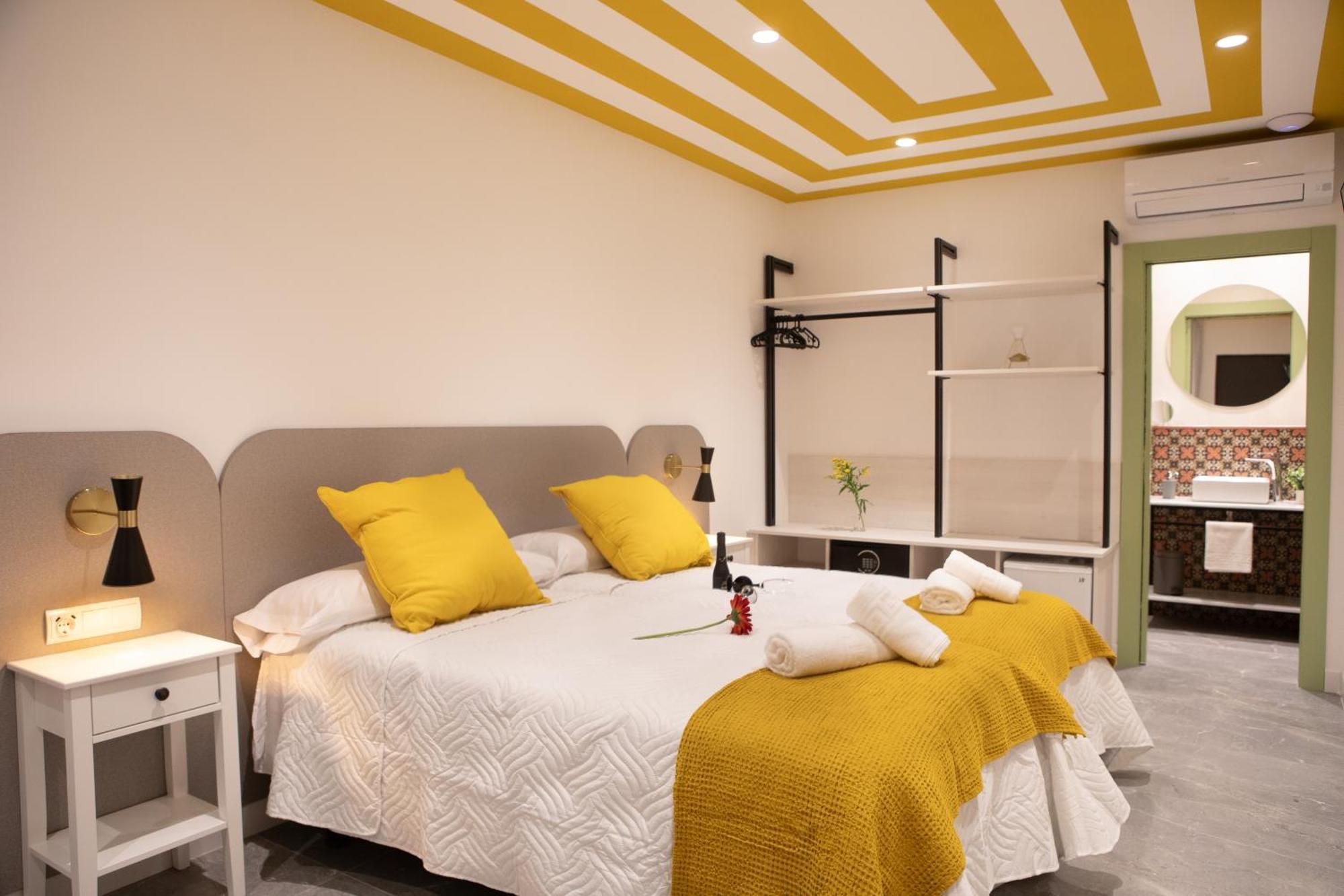 Pensión Boutique Playa Burriana Nerja