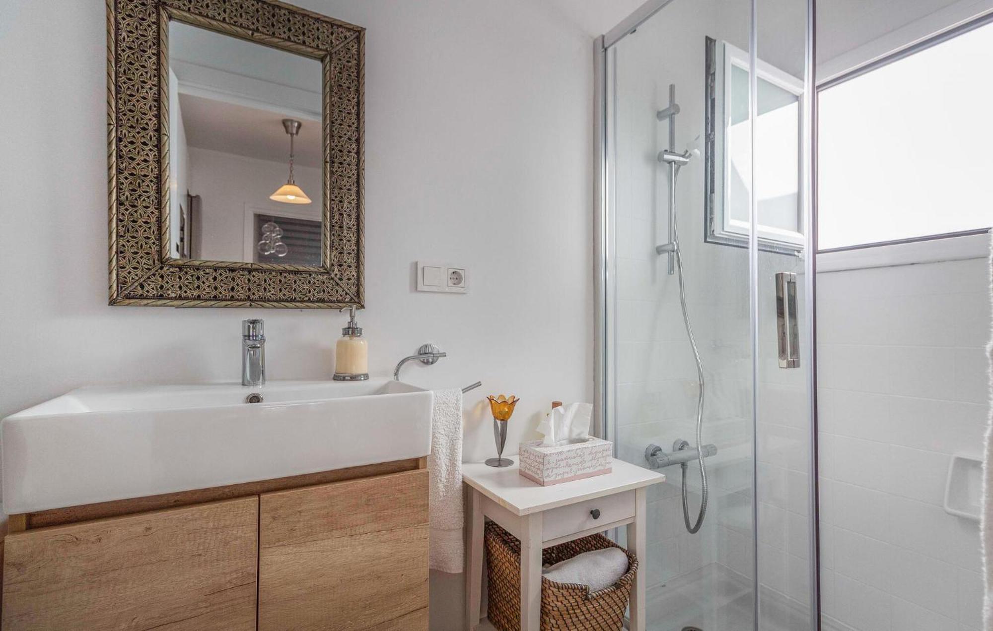 Awesome In With Wifi Apartamento Nerja